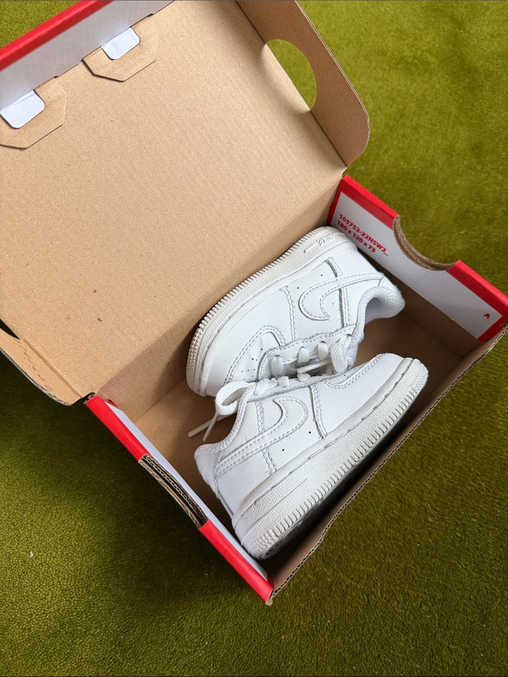Nike Kids Air Max White Low-Top Sneakers Size 4C